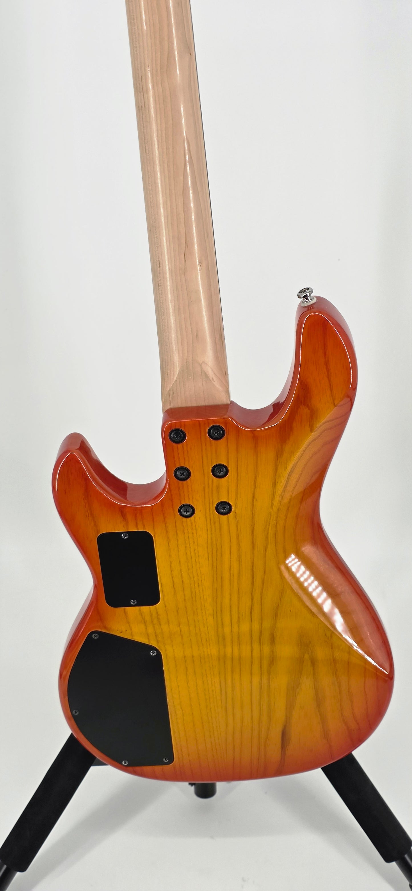 G&L - M2000 - Tribute - 2014 - Sunburst