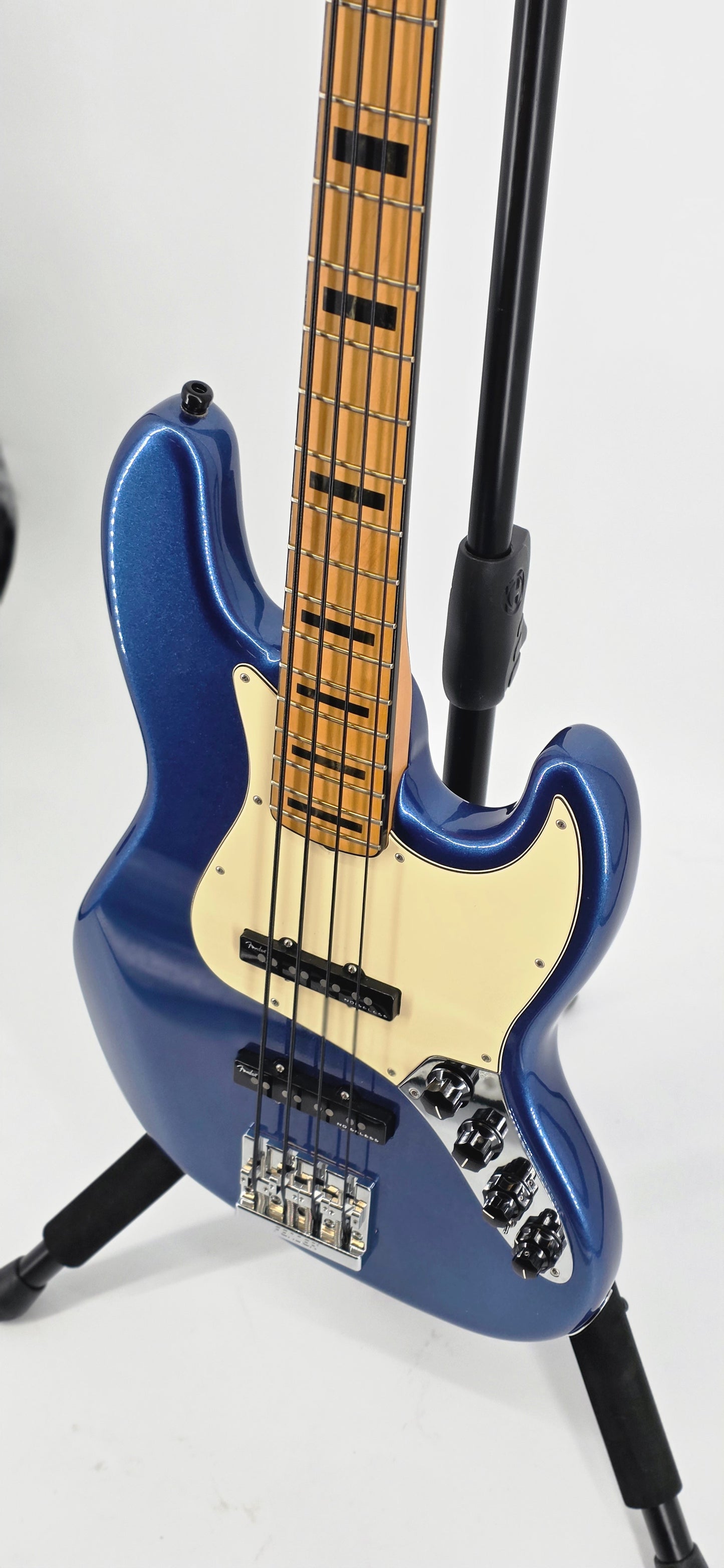 Fender - American Ultra Jazz Bass - 2020 - Cobra Blue