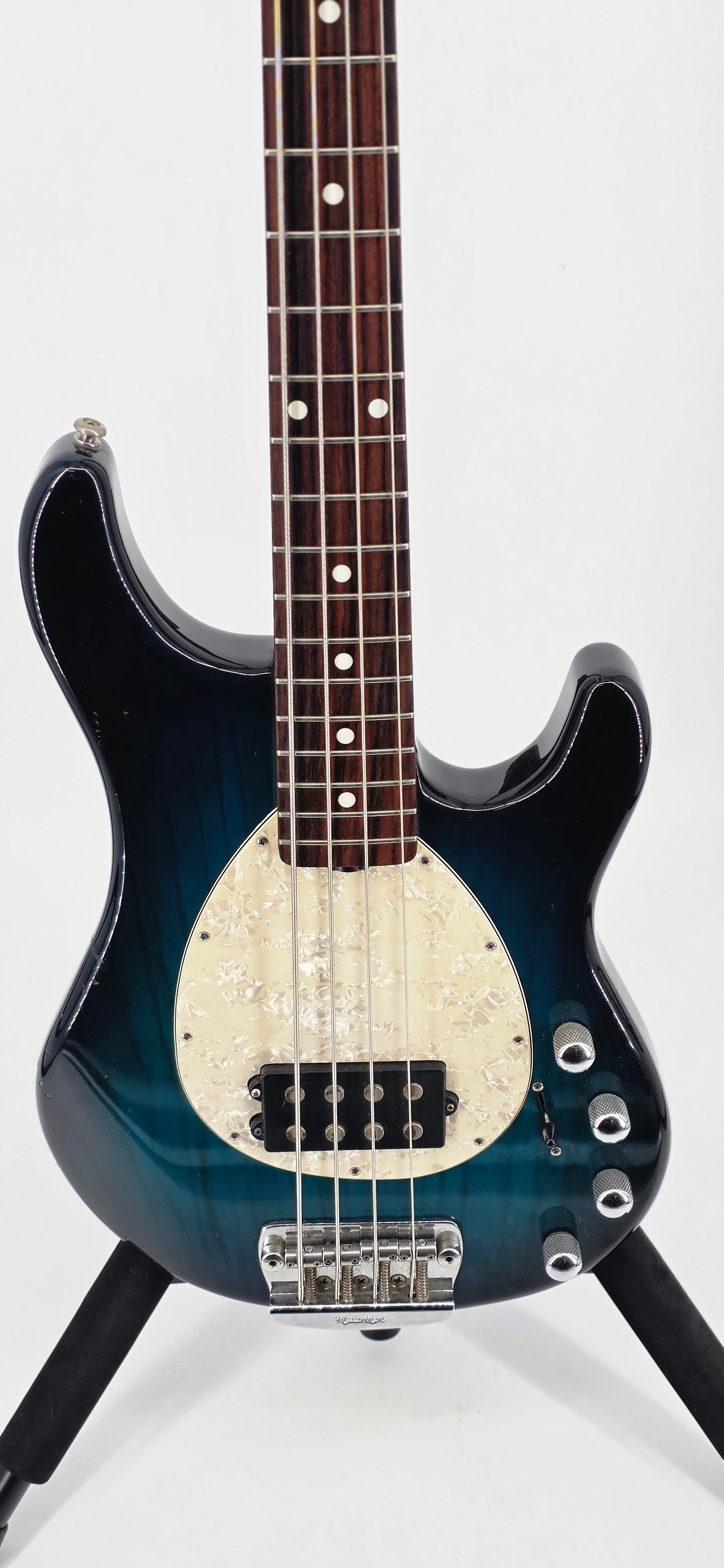 Music Man - Sterling - USA Model - 2006 - Pacific Blue Burst