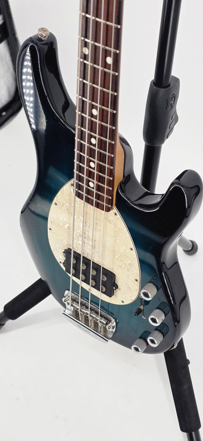 Music Man - Sterling - USA Model - 2006 - Pacific Blue Burst