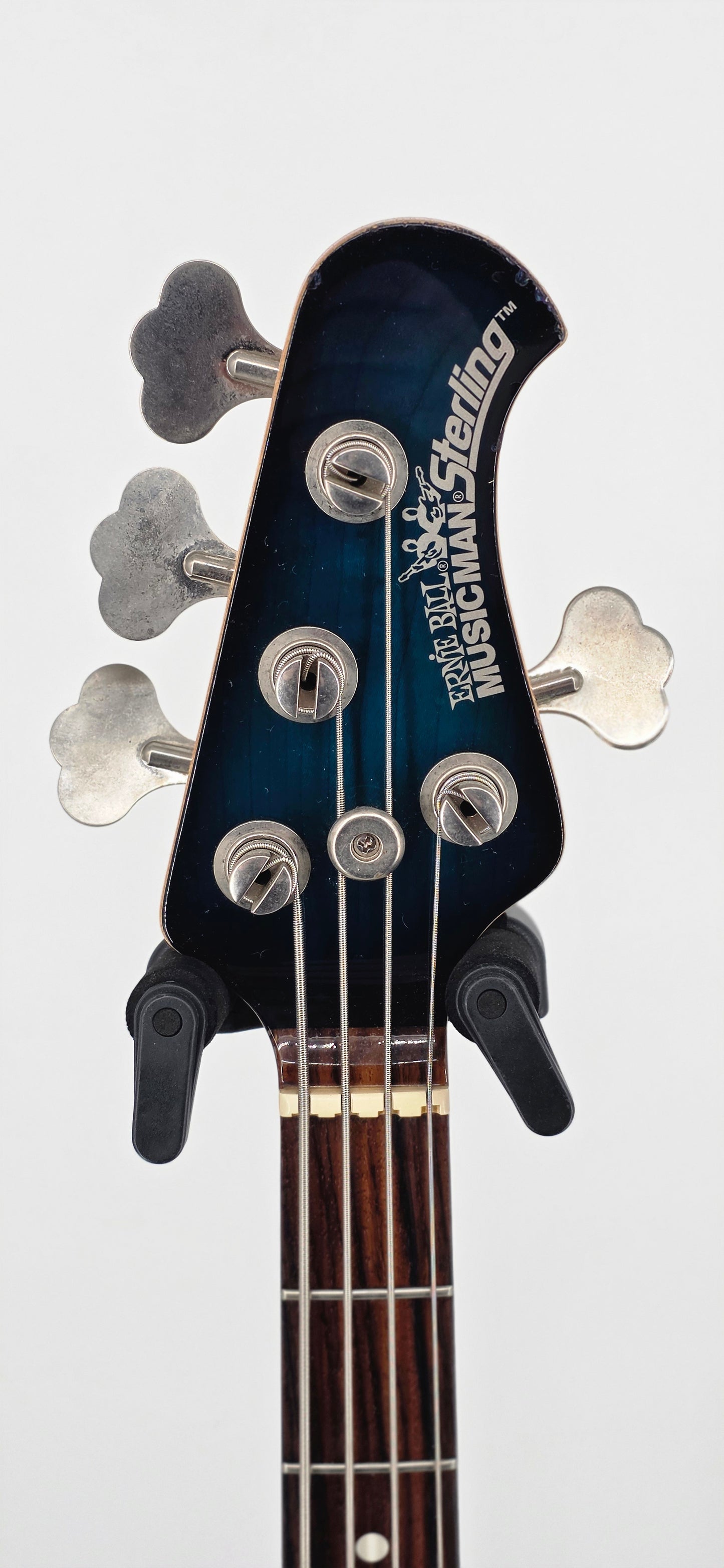 Music Man - Sterling - USA Model - 2006 - Pacific Blue Burst