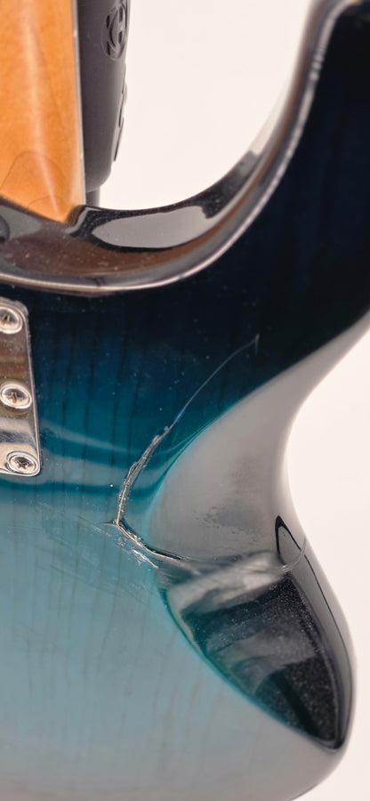Music Man - Sterling - USA Model - 2006 - Pacific Blue Burst