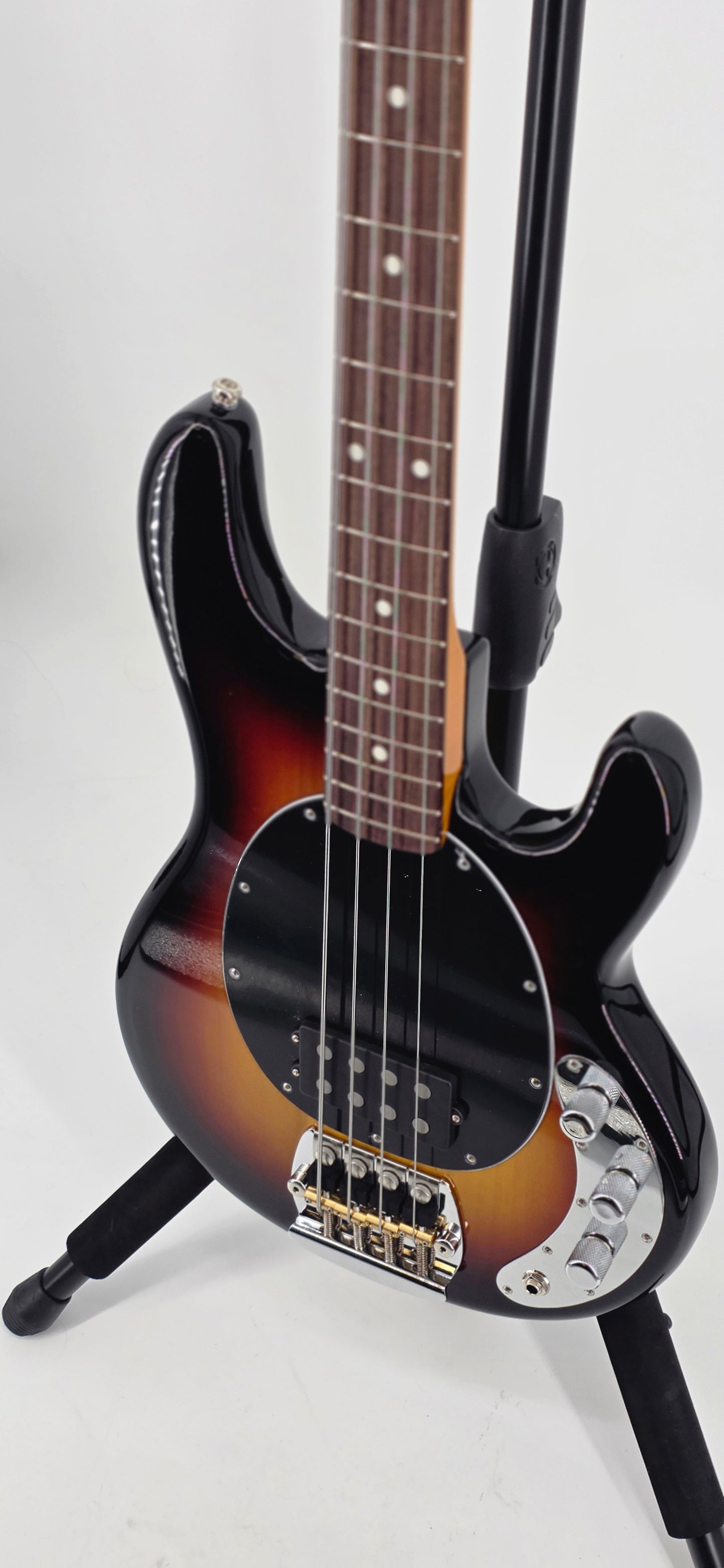 Ernie Ball Music Man - Pino Palladino Stingray - 2025 - Sunburst