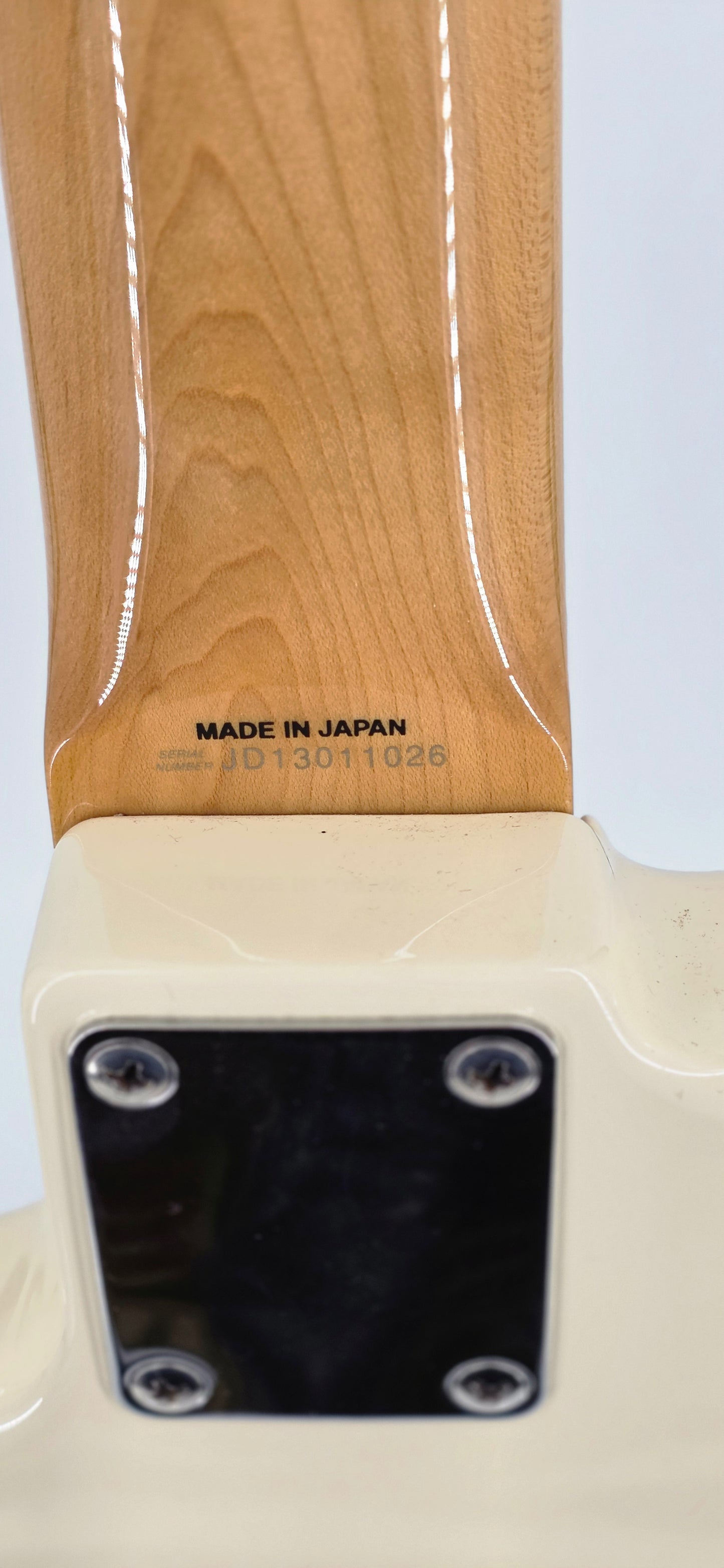 Fender - '66' Jazz Bass - MIJ - 2013 - Olympic White w/Matching Headstock (Modded)