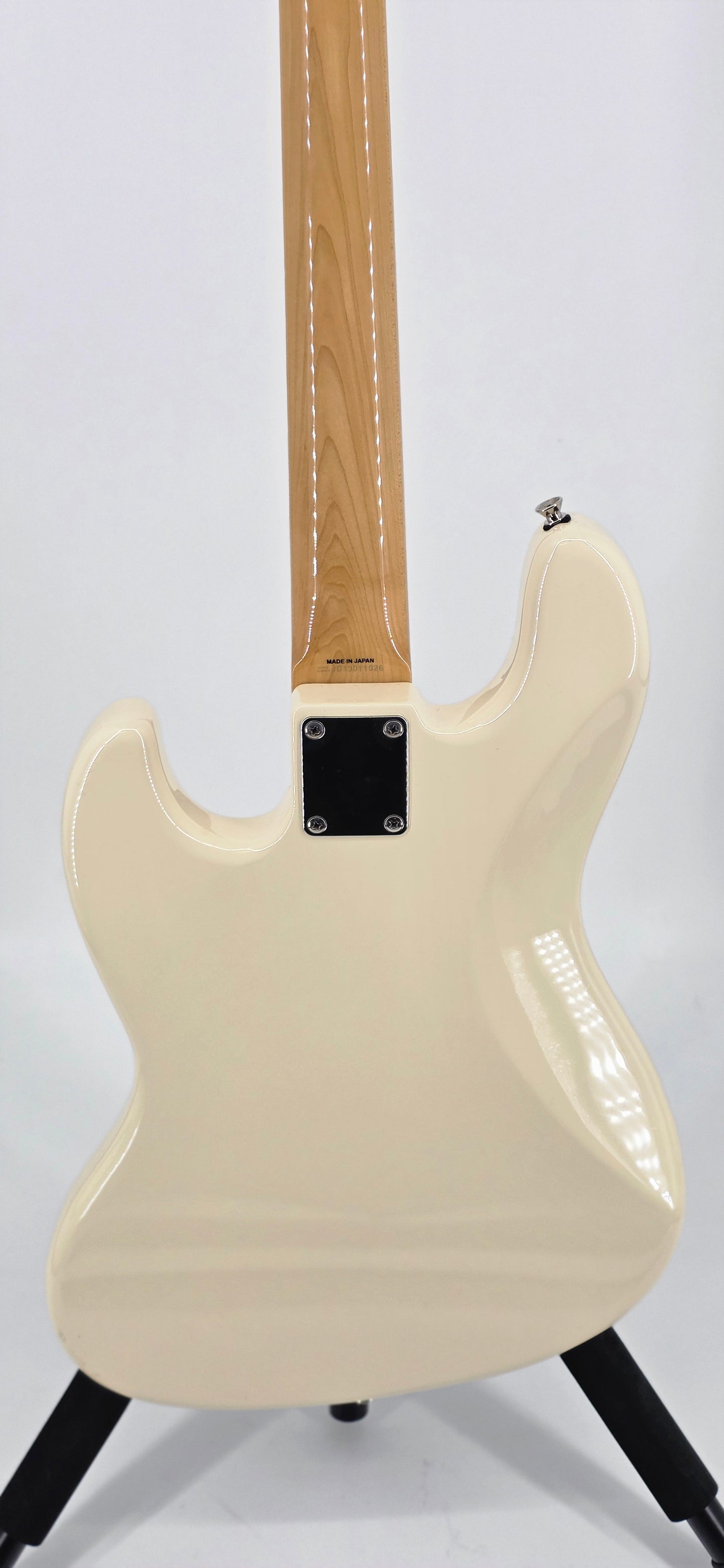 Fender - '66' Jazz Bass - MIJ - 2013 - Olympic White w/Matching Headstock (Modded)