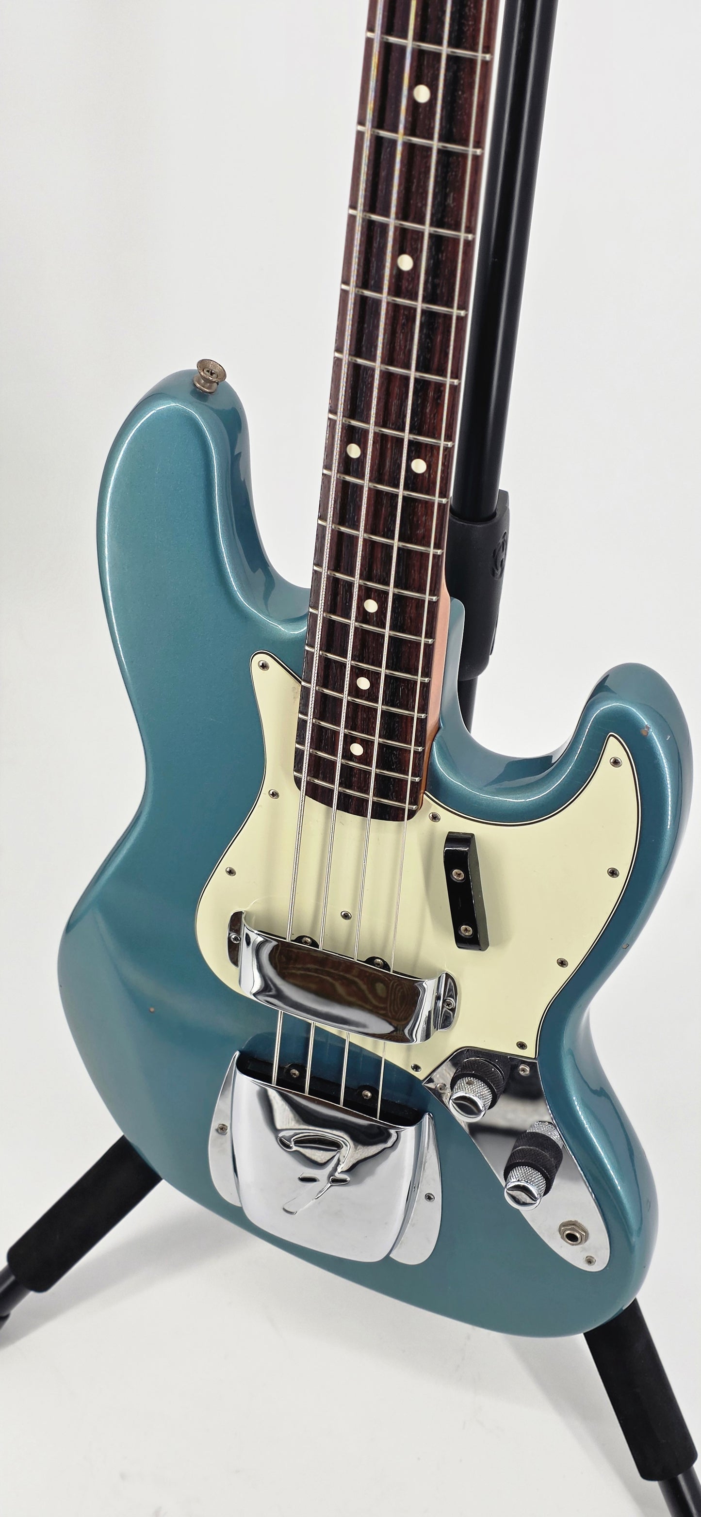 Fender - '62 Jazz Bass Stack Knob - Reissue - USA - 1998 - Lake Placid Blue