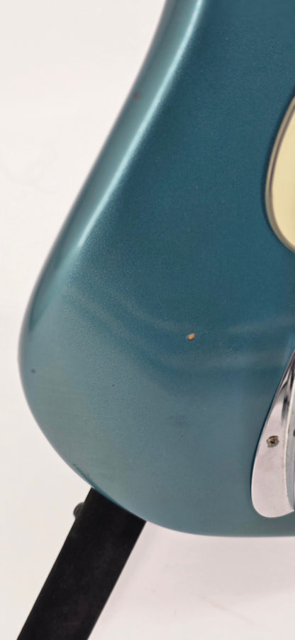 Fender - '62 Jazz Bass Stack Knob - Reissue - USA - 1998 - Lake Placid Blue