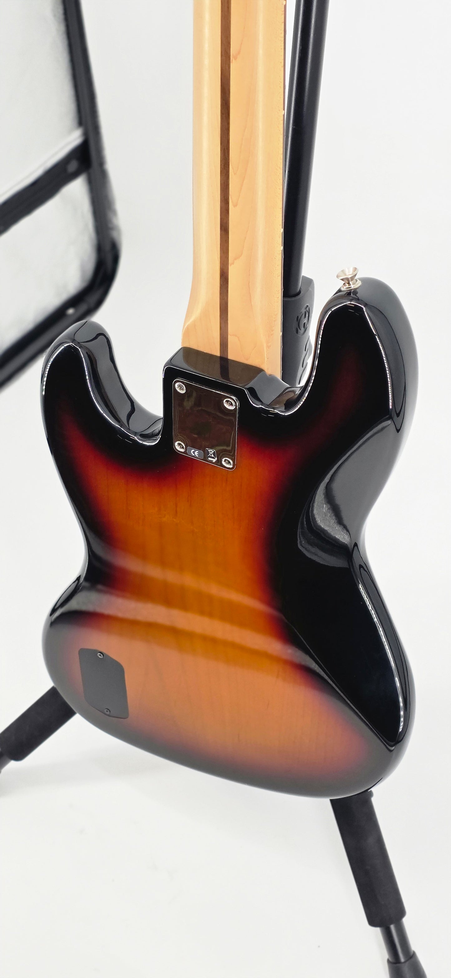 Fender - 5-String Jazz Bass - Deluxe Series- MIM - 2007 - Sunburst
