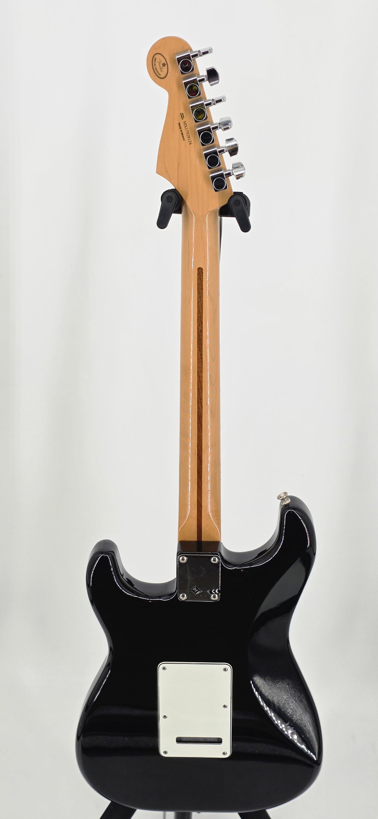 Fender - Standard Special Edition - MIM - 2017 - Black