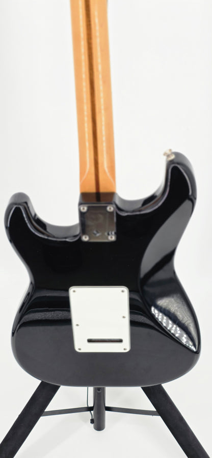 Fender - Standard Special Edition - MIM - 2017 - Black