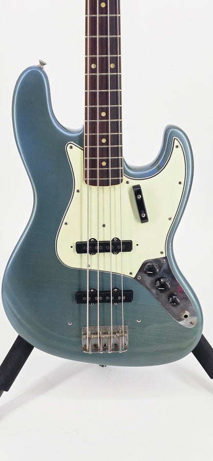 Fender - Jazz Bass - 1966 - Lake Placid Blue