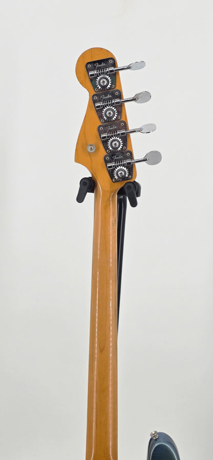 Fender - Jazz Bass - 1966 - Lake Placid Blue