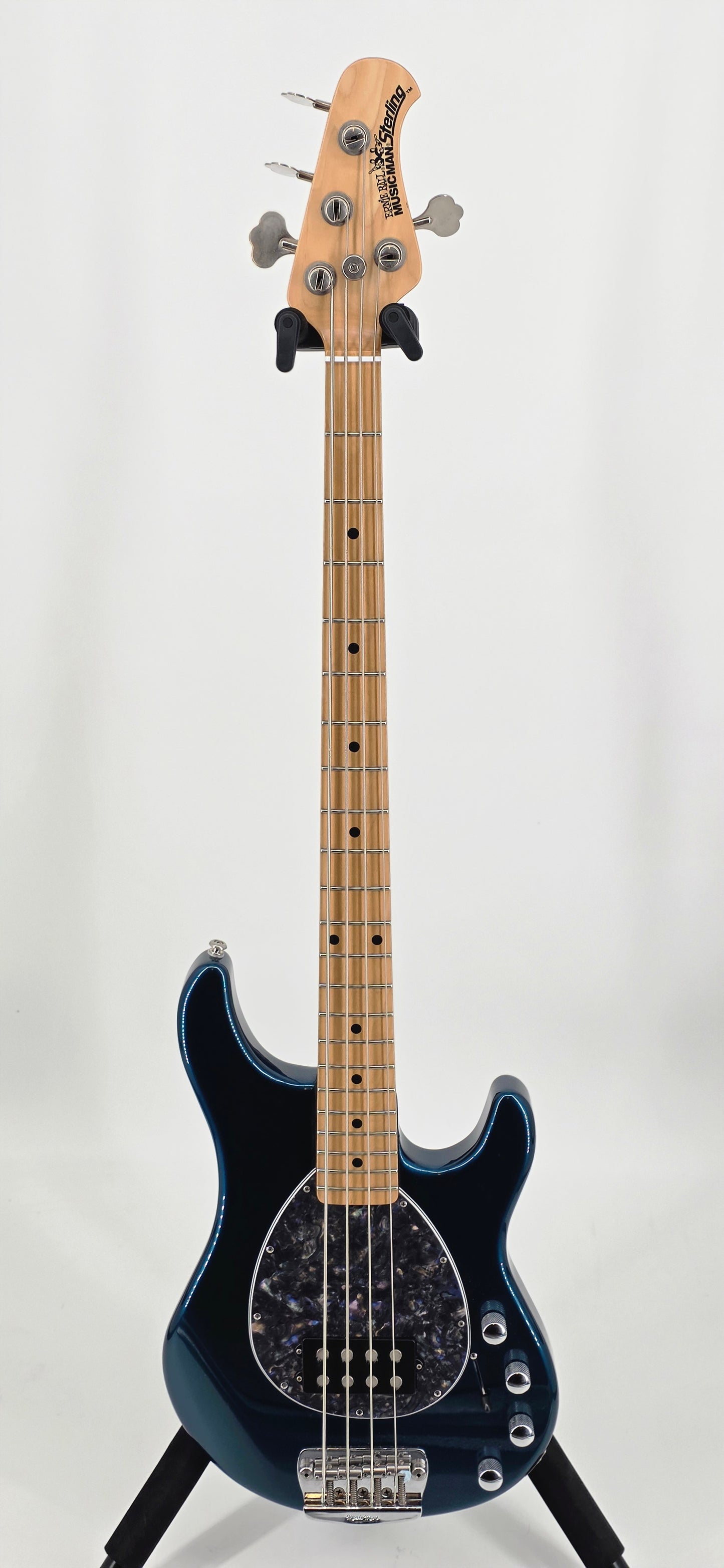 Ernie Ball Music Man - Sterling - USA Model - 1998 - Pearl Blue - Maple Fret Board