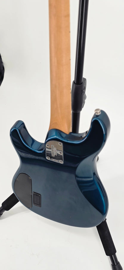 Ernie Ball Music Man - Sterling - USA Model - 1998 - Pearl Blue - Maple Fret Board