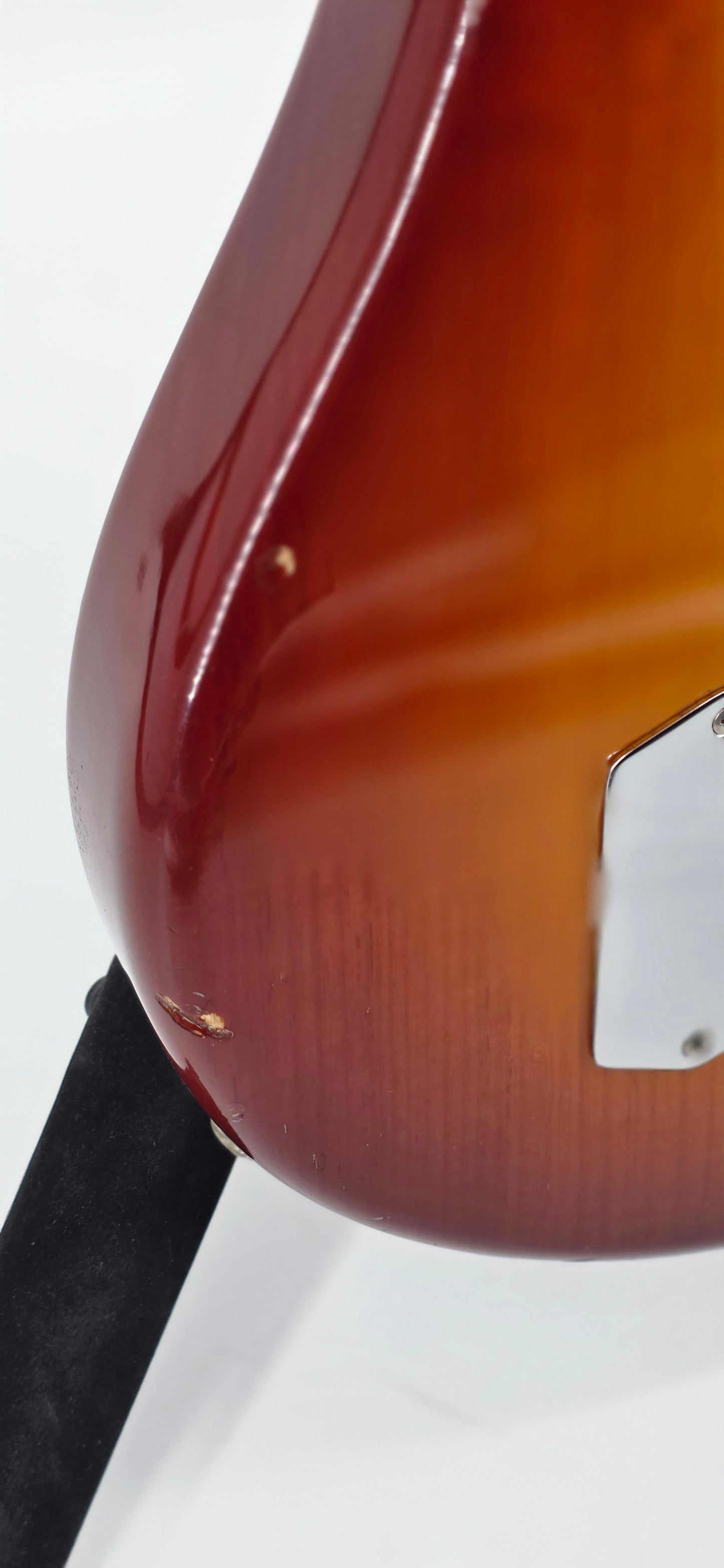 Ernie Ball Music Man - Stingray 5 - 1991 - Sunburst