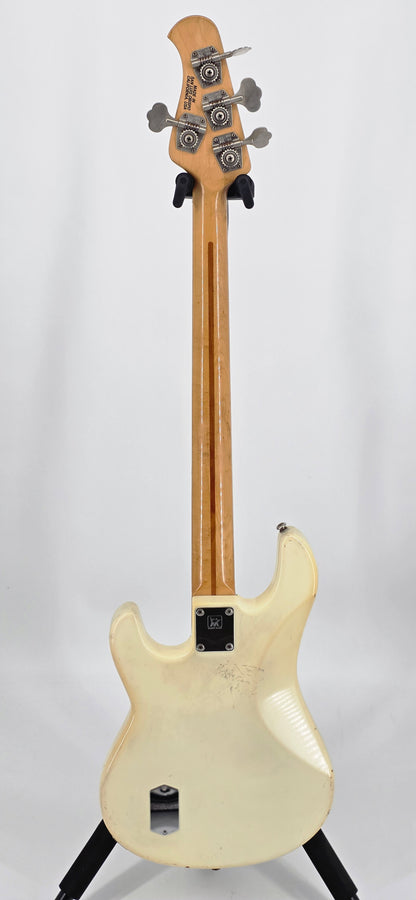 Ernie Ball Music Man - Sabre - 1988 - Olympic White