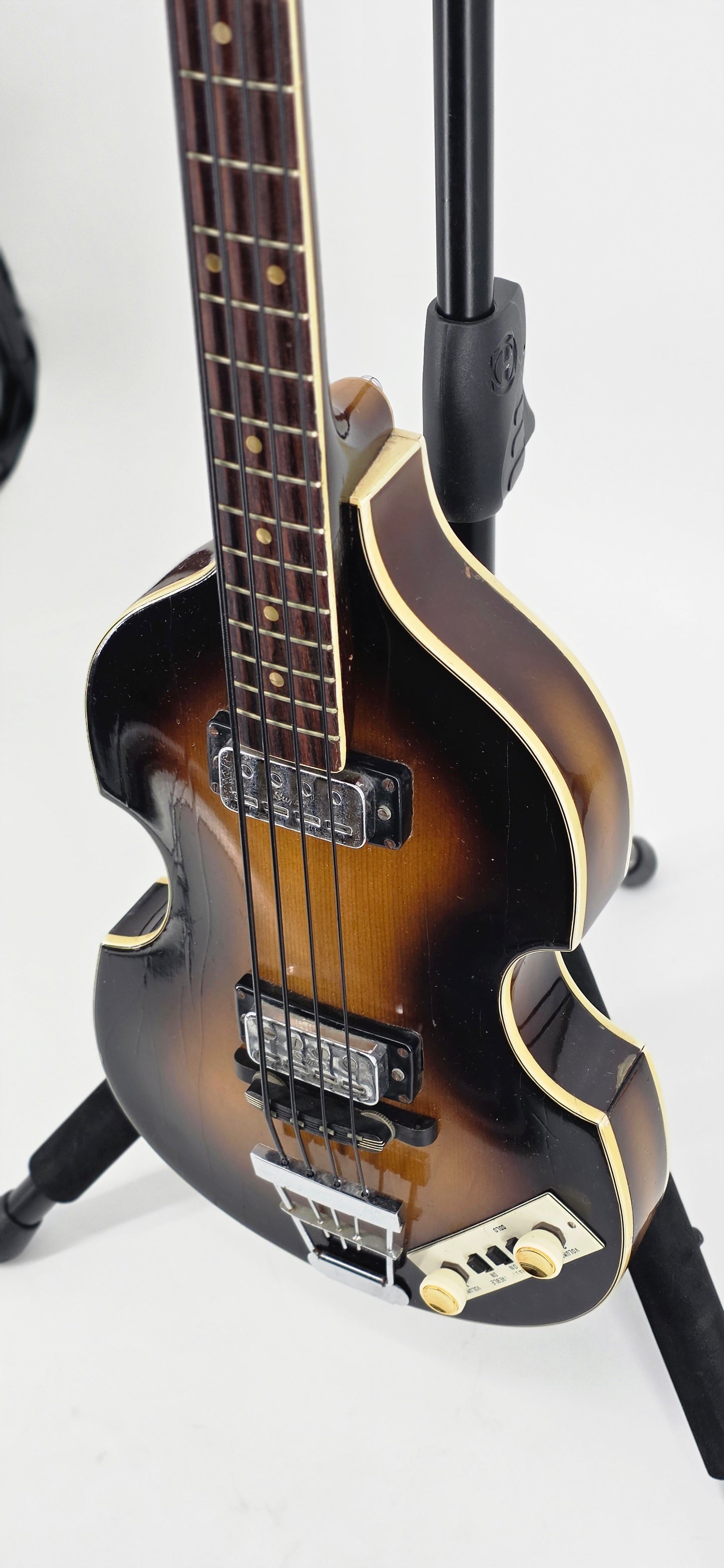 Hofner - 500/1 Beatle Bass - 1966 - Violin Burst