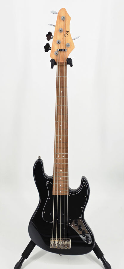 LE from The Low End Hybrid P/J 5 - circa - 2024 - Black Pearl