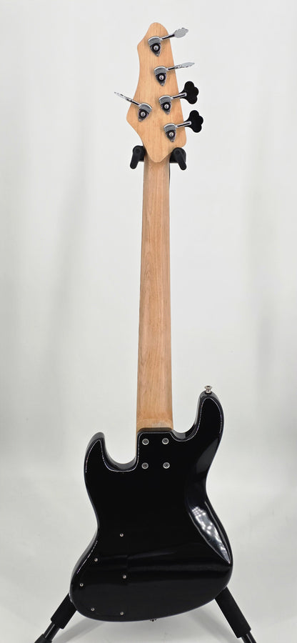 LE from The Low End Hybrid P/J 5 - circa - 2024 - Black Pearl