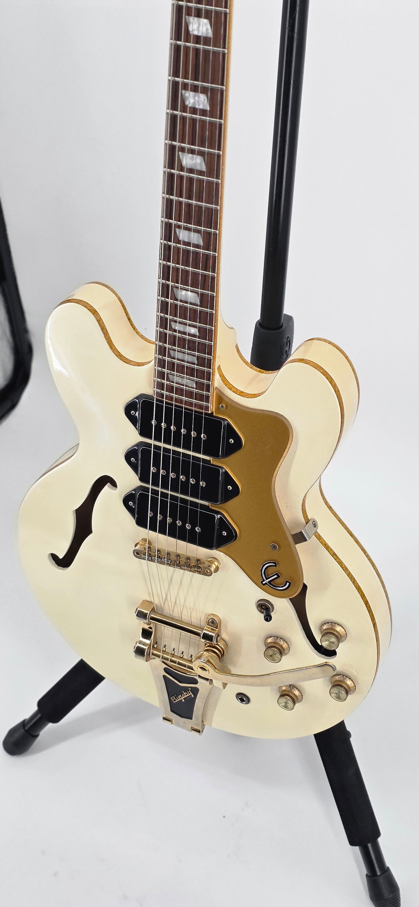 Epiphone - Riviera P93 PW - 2011 -Royale Pearl White