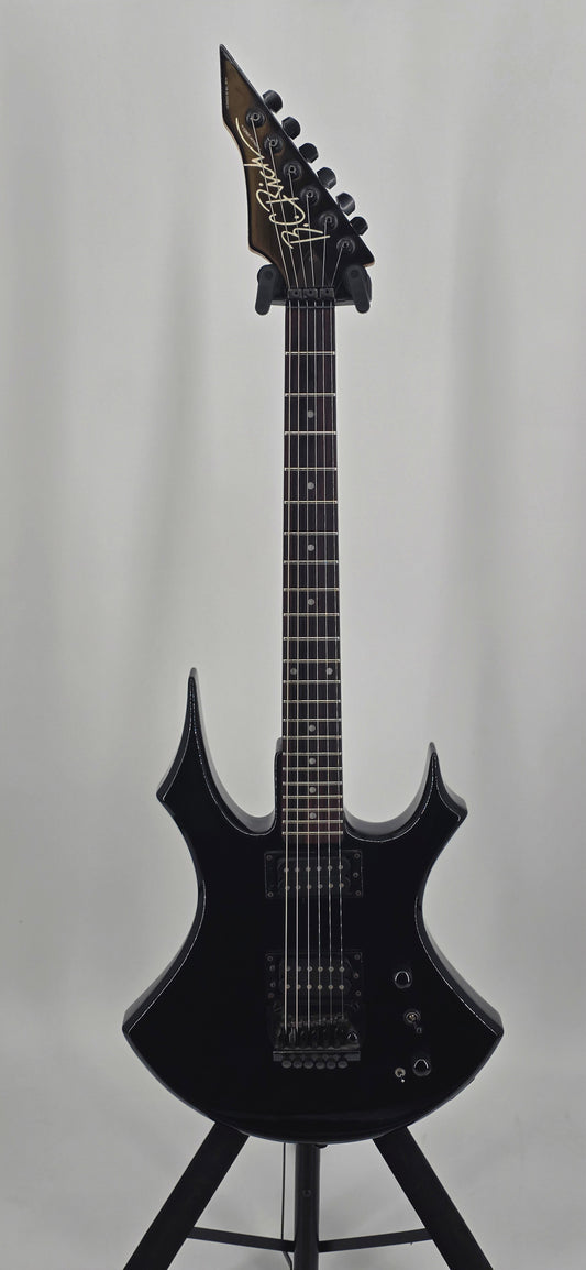 B.C Rich - Virgin Platinum - PVGWHBK - Platnium Series - 2001 - Black