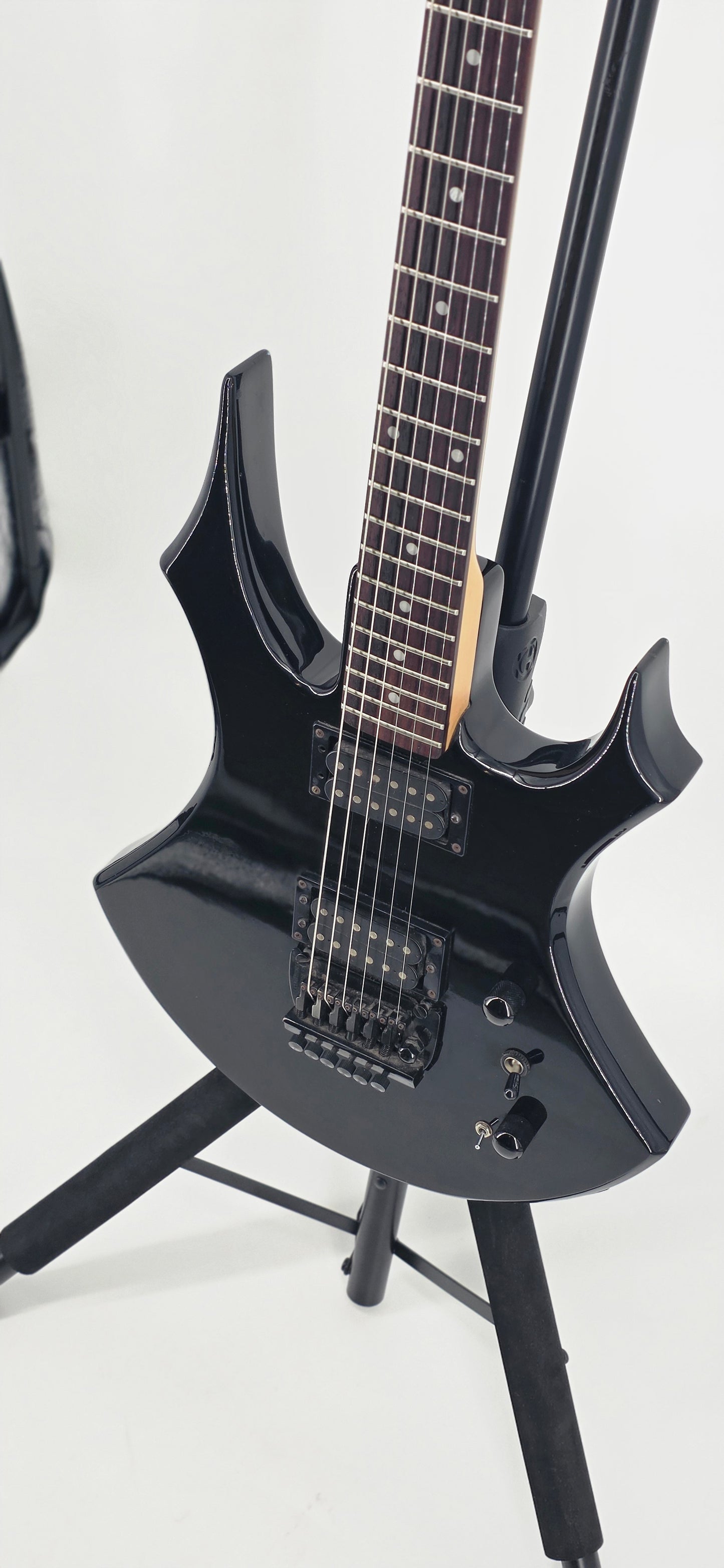 B.C Rich - Virgin Platinum - PVGWHBK - Platnium Series - 2001 - Black