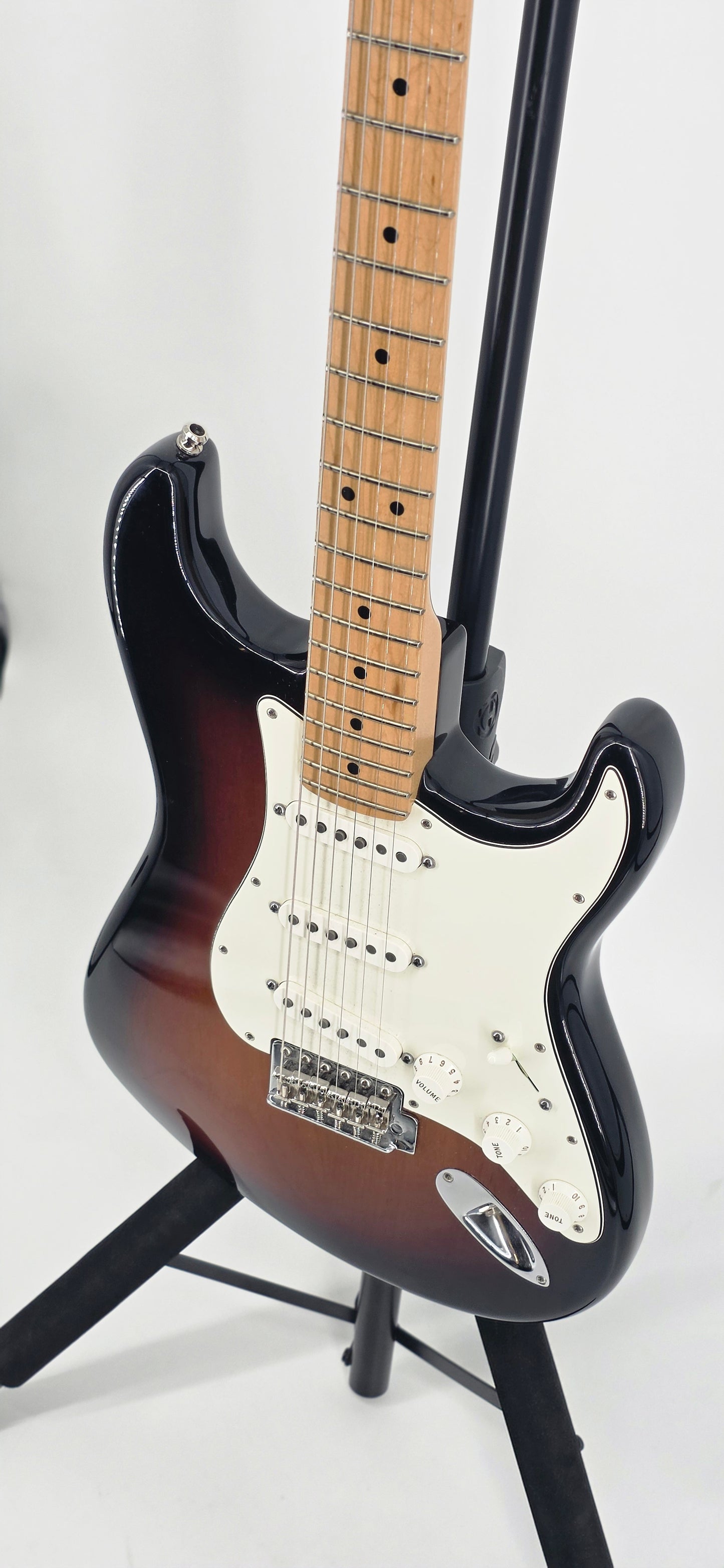 Fender - American Special Stratocaster - 2013 - Sunburst