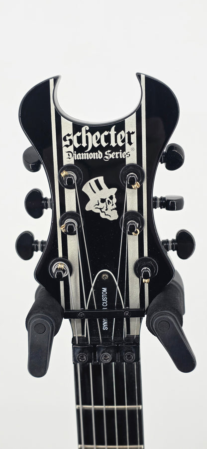 Schecter - Synyster Gates Signature - Synyster Custom  - 2015 - Black with Silver Pinstripes