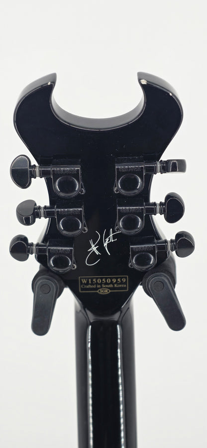 Schecter - Synyster Gates Signature - Synyster Custom  - 2015 - Black with Silver Pinstripes