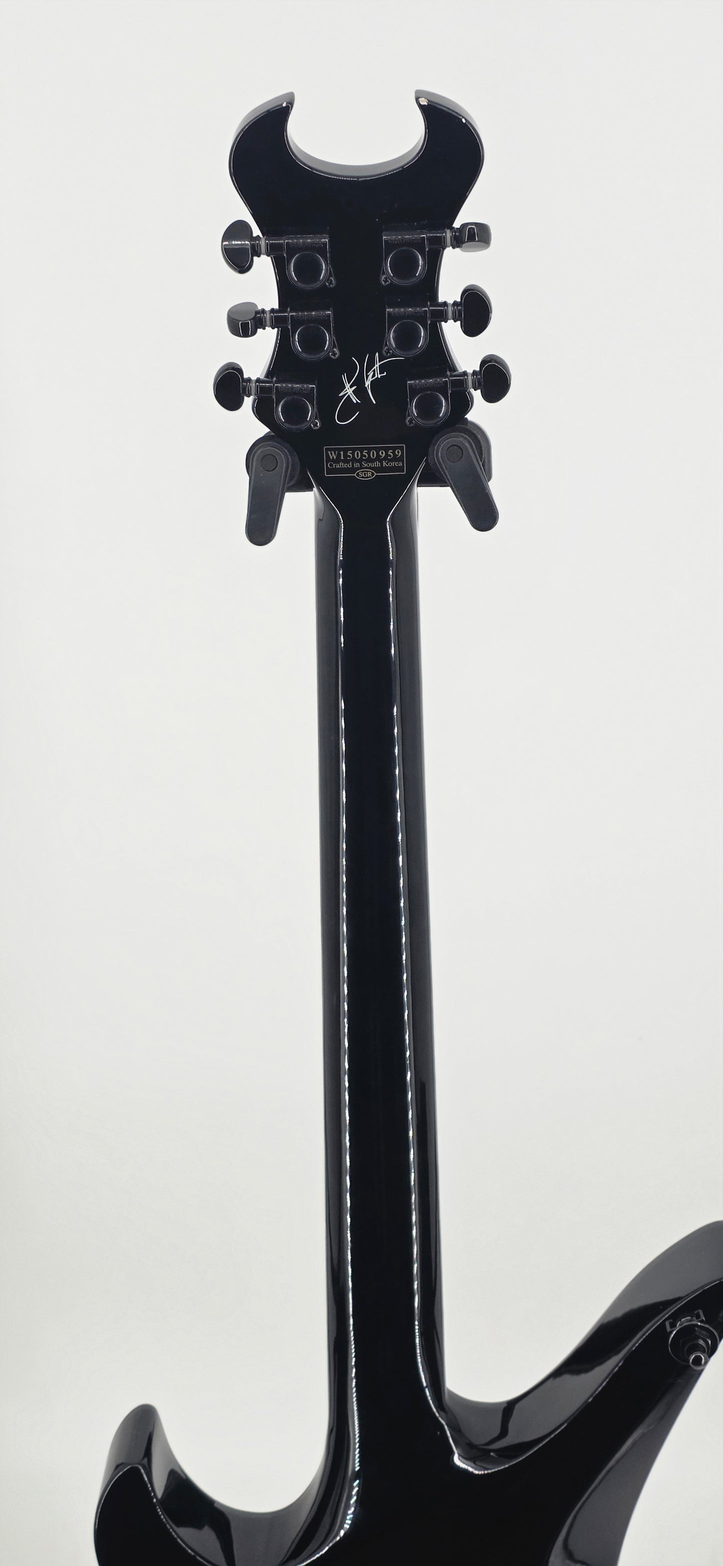 Schecter - Synyster Gates Signature - Synyster Custom  - 2015 - Black with Silver Pinstripes