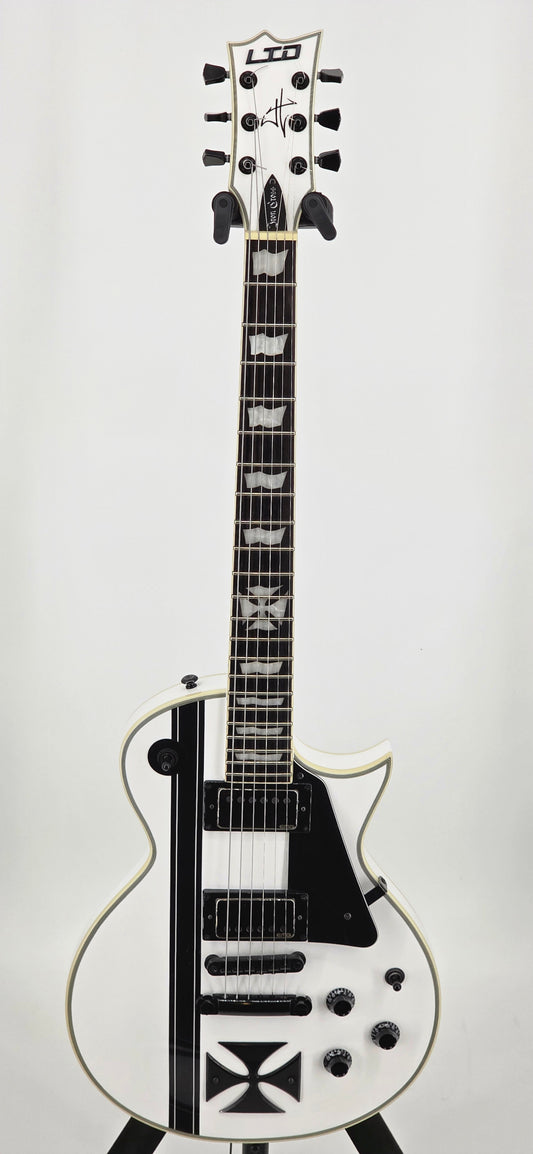 LTD - IRON CROSS - James Hetfield Signature - 2022 - Snow White