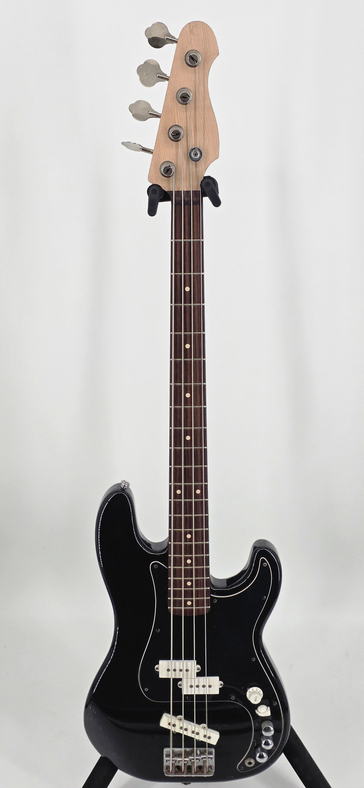 Warmoth  - Partscaster - Precision Bass - PJ set Up - Active 2000s - Black