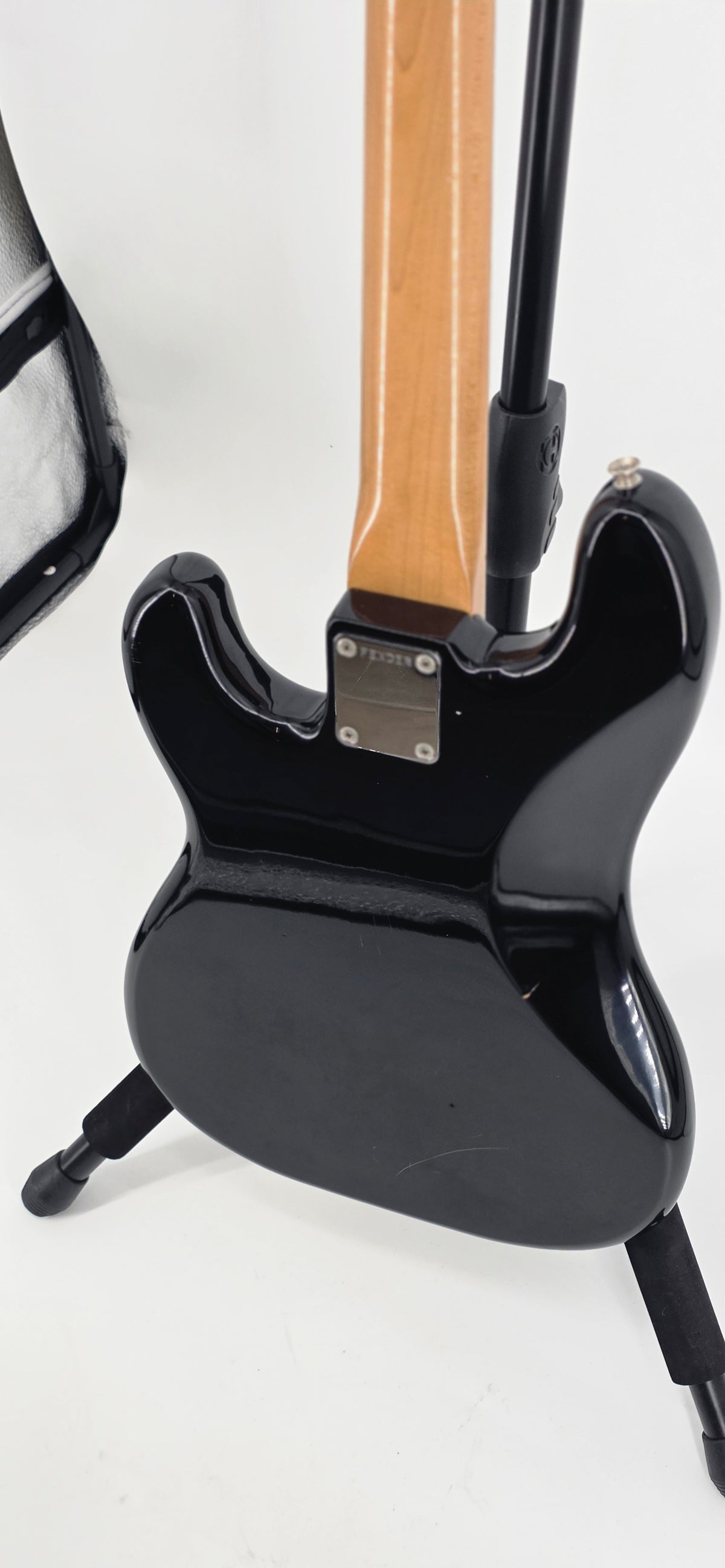 Fender - Precision Bass - MIJ - 1987-88 - Black