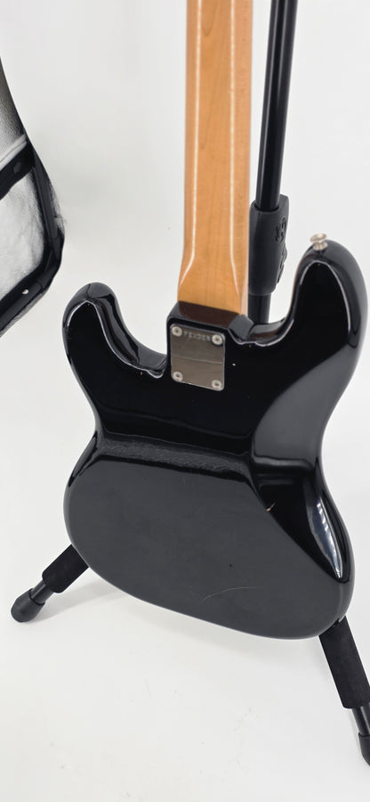 Fender - Precision Bass - MIJ - 1987-88 - Black