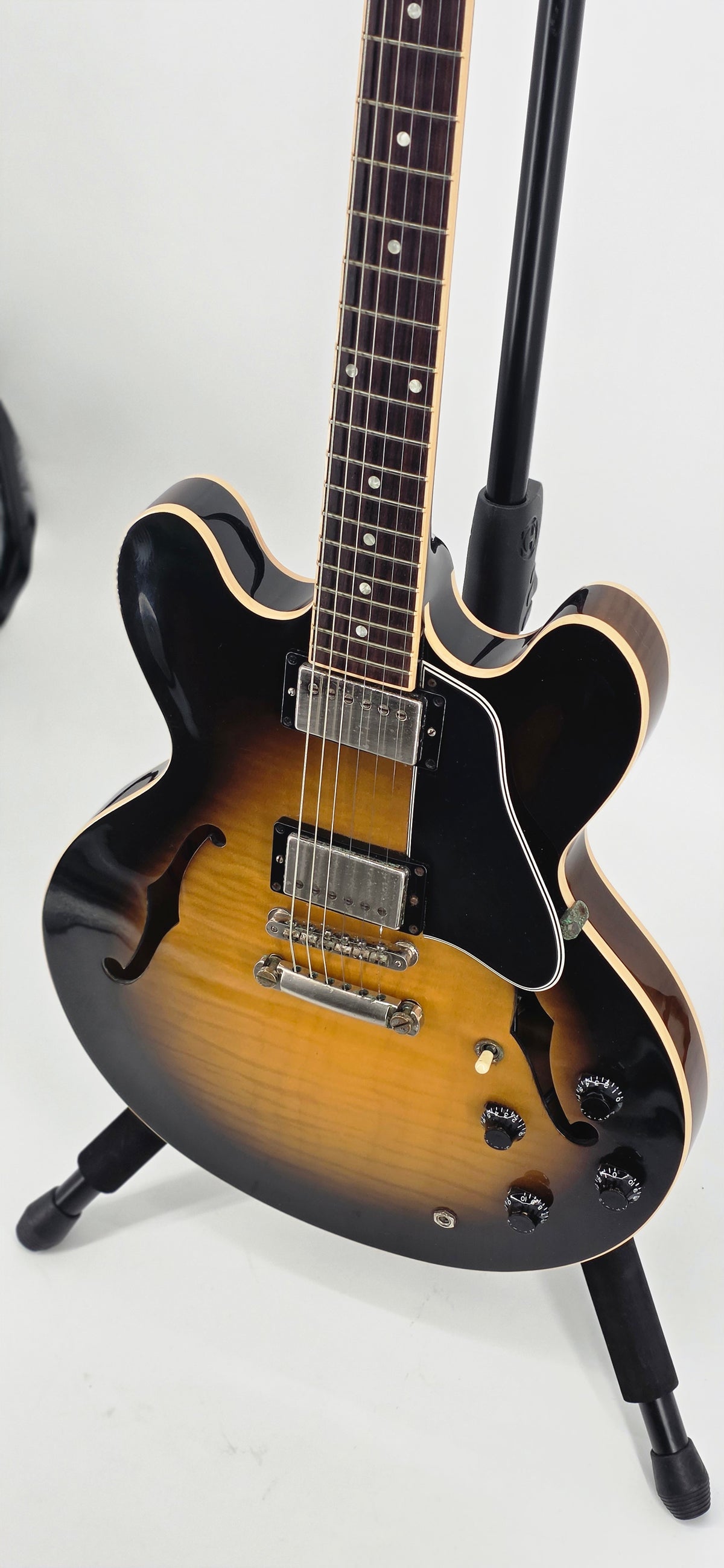 Gibson -  Memphis ES-335 Dot Figured model - 2005- Vintage Sunburst finish