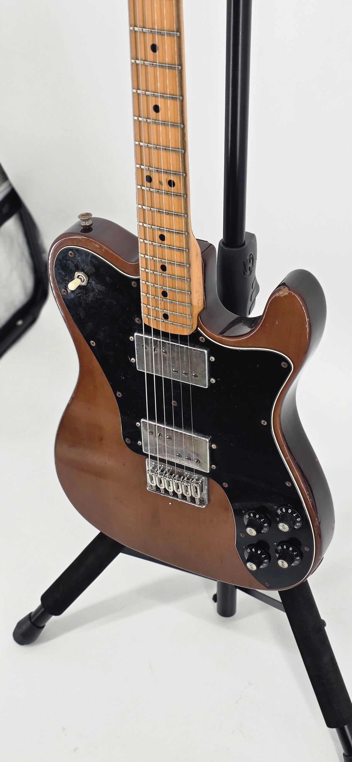 Fender - Telecaster Deluxe - 1973 - Mocha