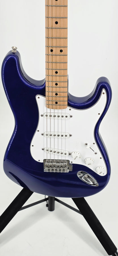 Fender - Standard Stratocaster - MIM - 1999 - Midnight Blue