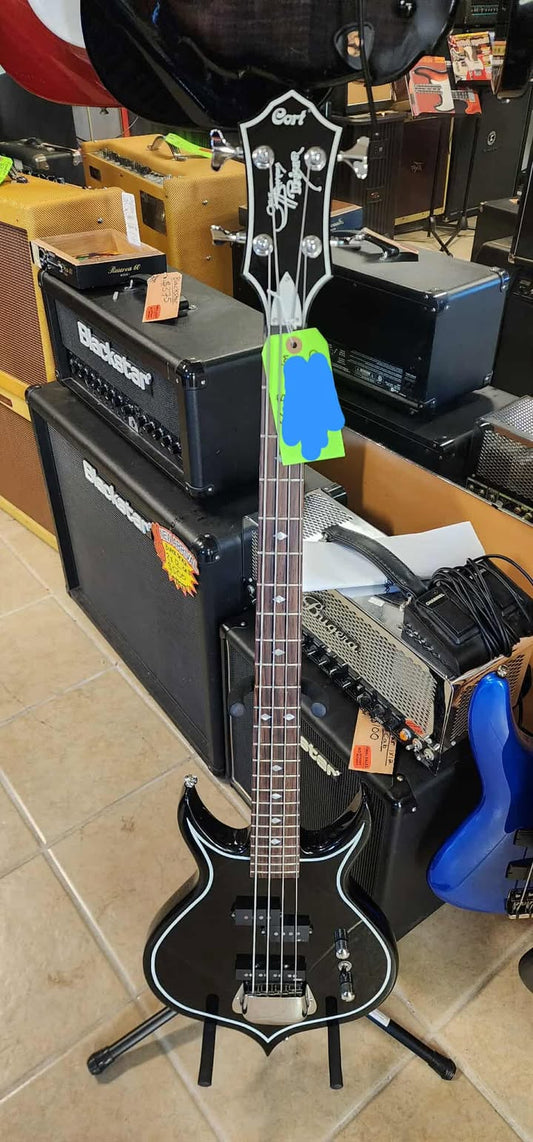 Cort Gene Simmons Punisher 2 Bass Black (2011)