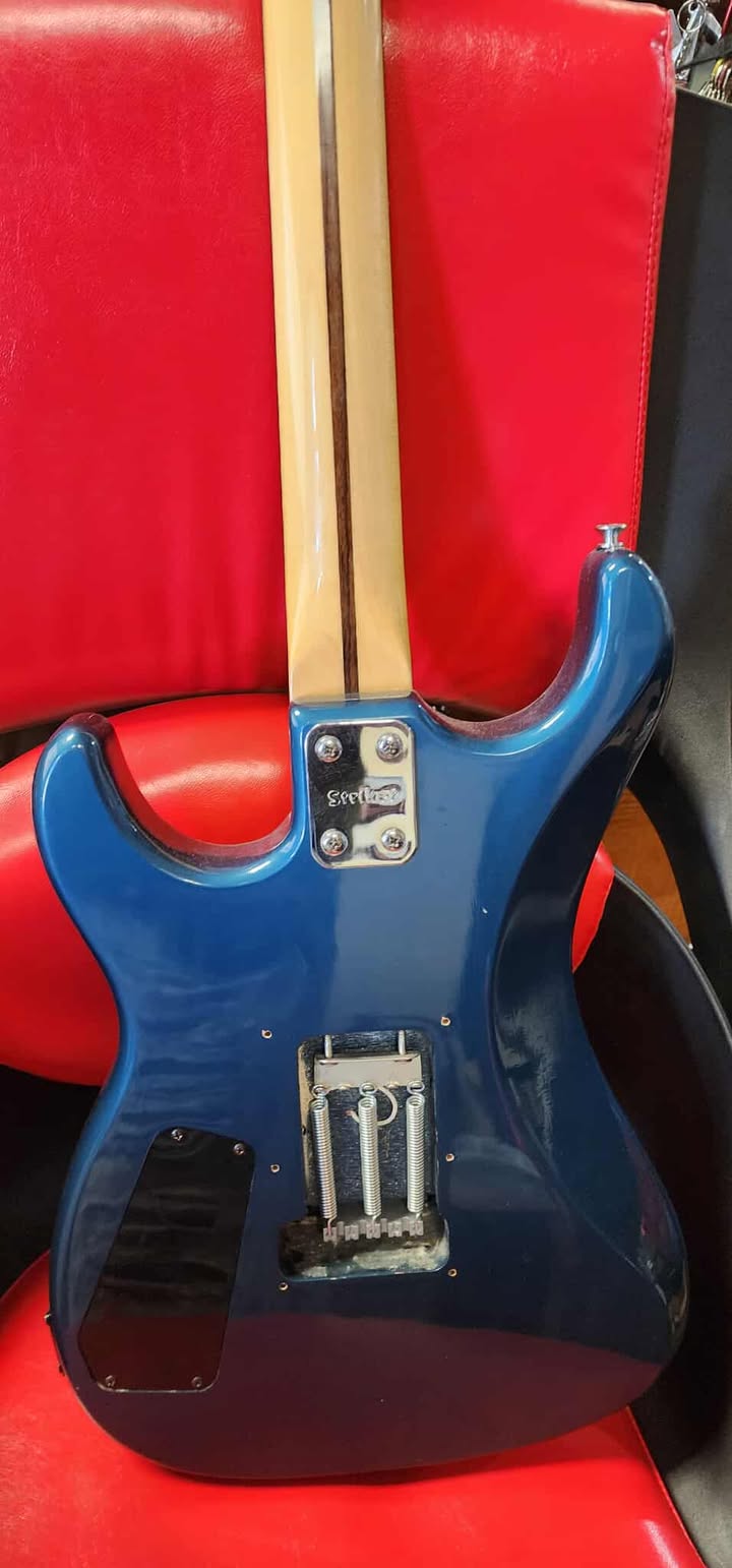 Striker 100ST By Kramer