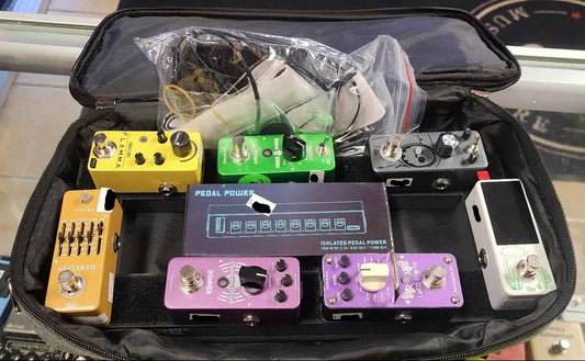 Combo Donner pedals board/power supply and pedals