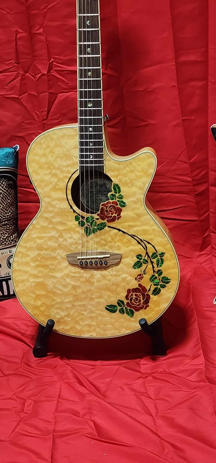 Luna Flora Rose Gloss Natural Quilted Maple- Acoustic Electric Guitar