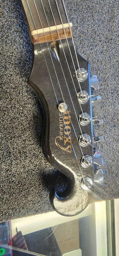 Moxy Custom AXE Guitar