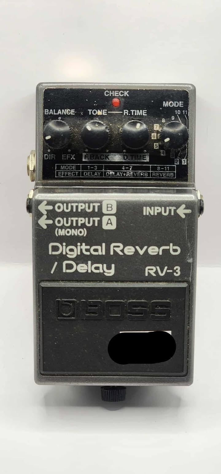 Boss RV-3 Digital Reverb/Delay Pink label