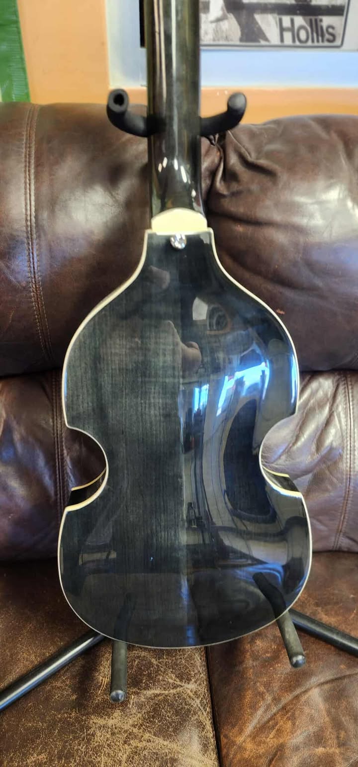 Hofner HCT-500/1 CT Series Violin Bass - Black (PRE-Owned)