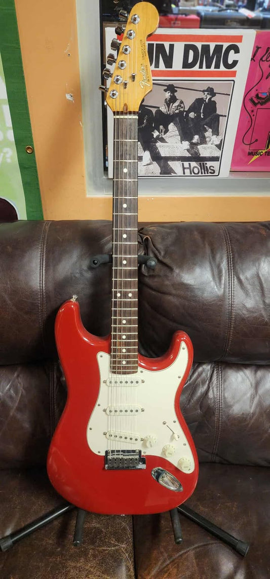 Fender American Stratocaster - Candy Apple Red (1984)