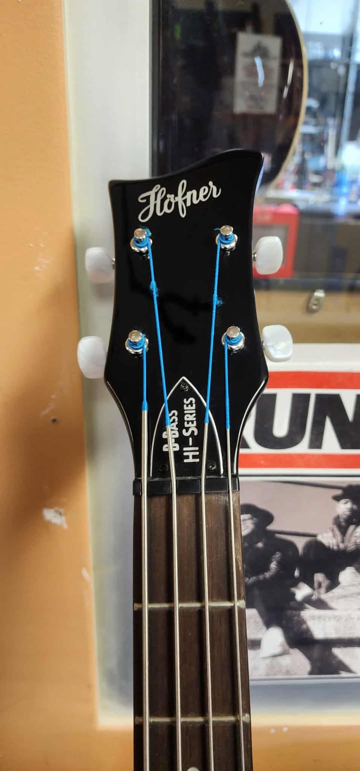 Hofner HCT-500/1 CT Series Violin Bass - Black (PRE-Owned)