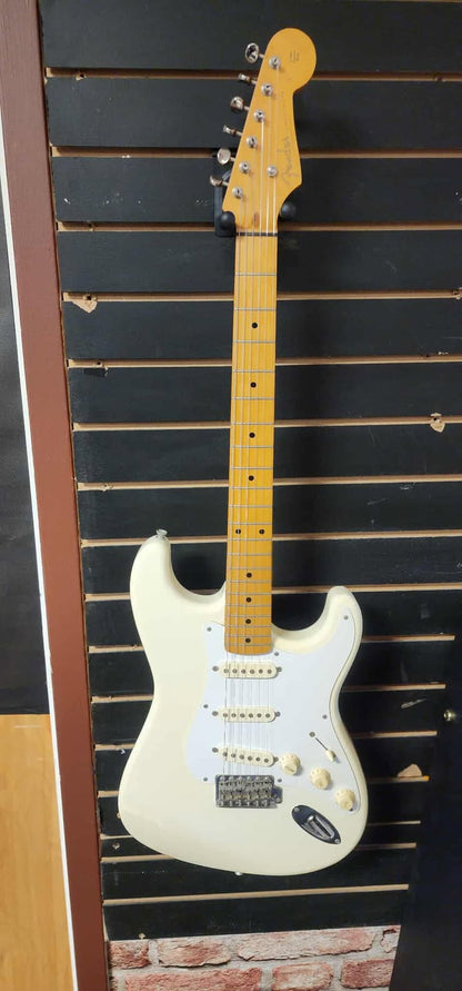 Fender Stratocaster - Made in Japan 1996 50th anniversary - White