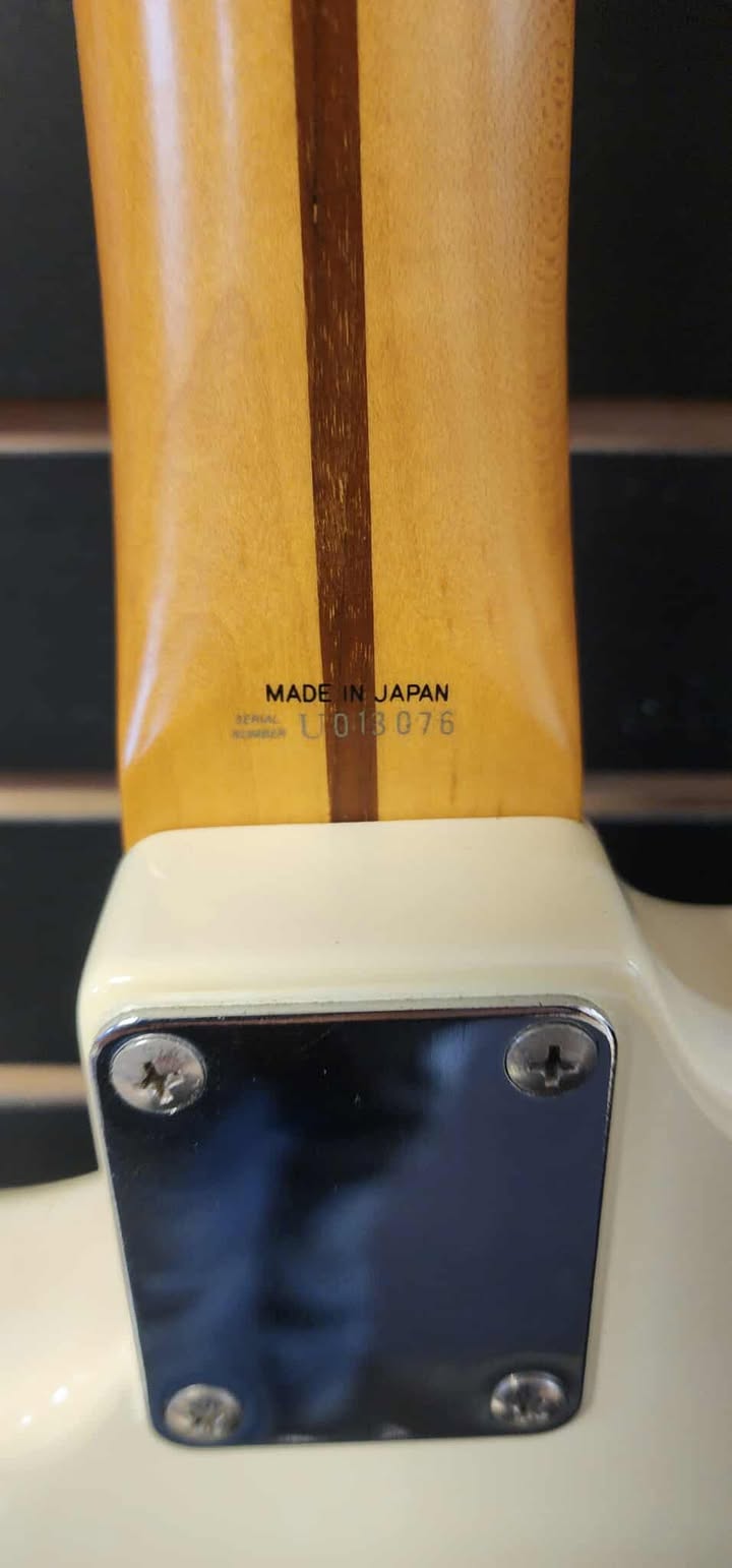 Fender Stratocaster - Made in Japan 1996 50th anniversary - White