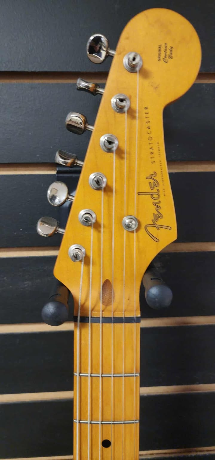 Fender Stratocaster - Made in Japan 1996 50th anniversary - White