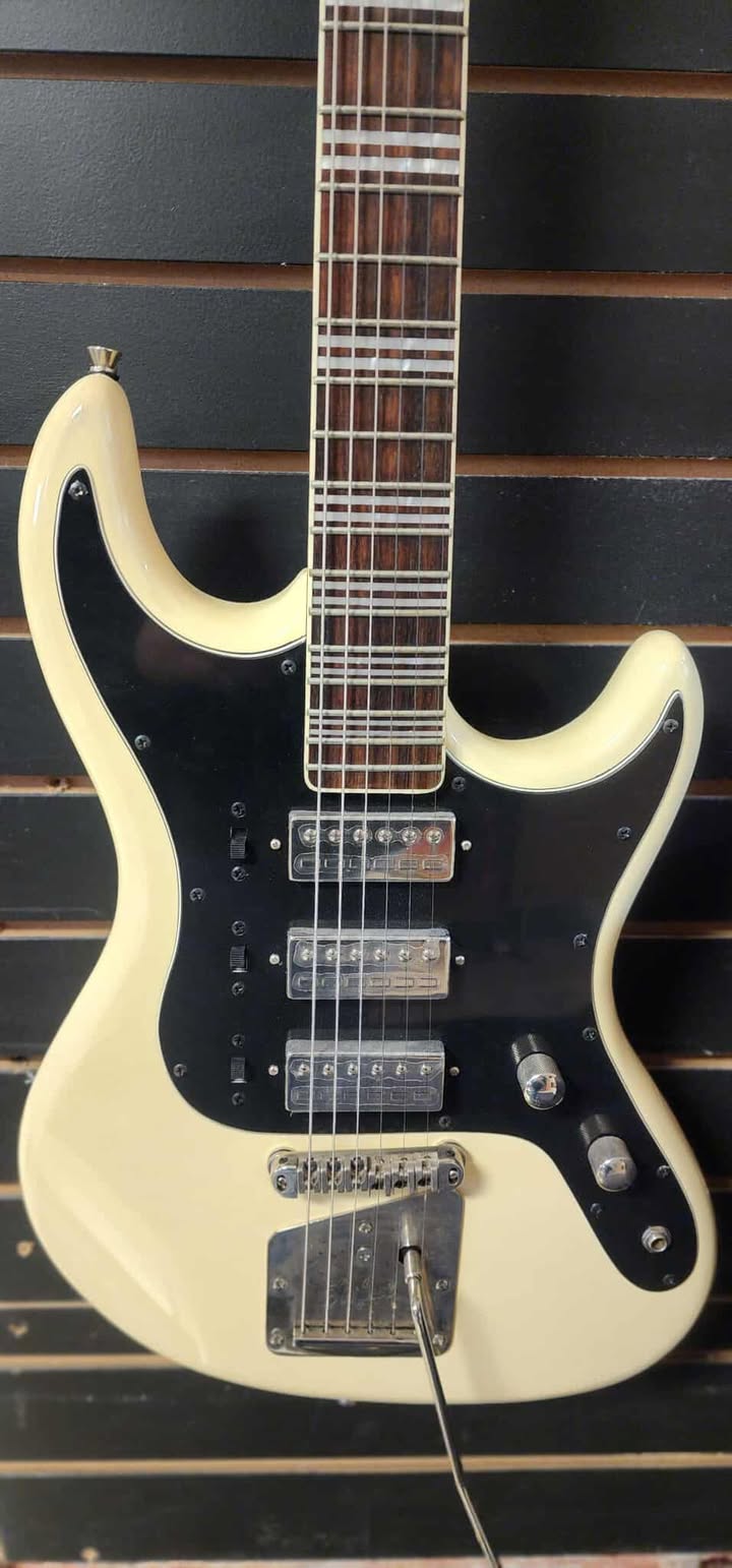 Hofner Galaxie CT - 2009 Reissue - Cream White – Flemington Guitar